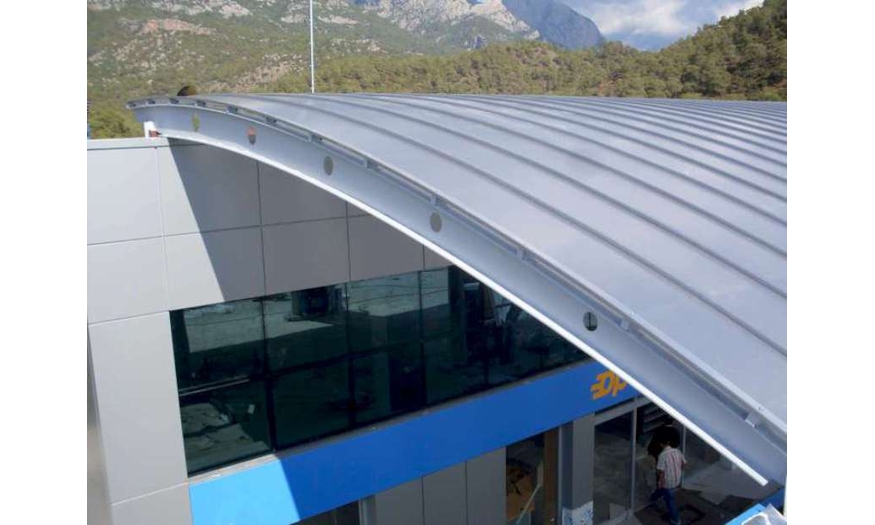 megalux_kilitli_sistem_polikarbonat_danpalon_satis_uygulama_isleri (37)